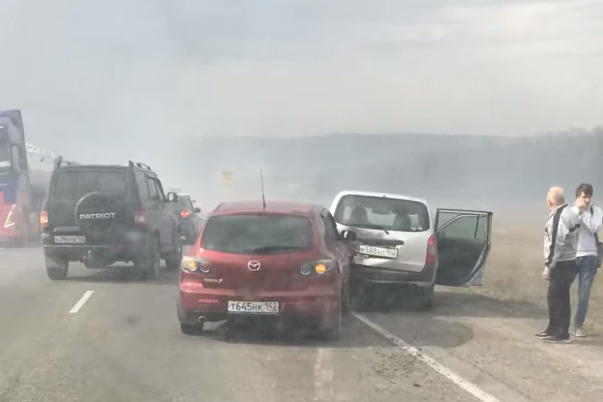 Авария произошла из-за плохой видимости Авария произошла из-за плохой видимости
