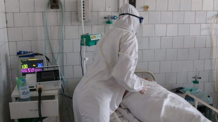 Коронавирус выходит с каникул: за сутки в ХМАО выявлено 129 новых случаев