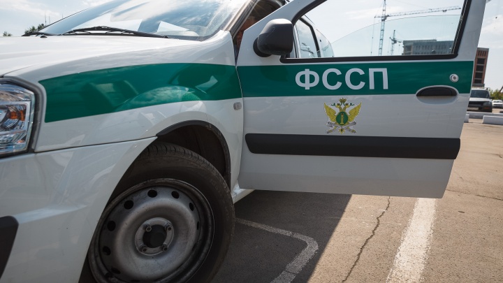 На выездах из Краснодара приставы ловят автомобили должников