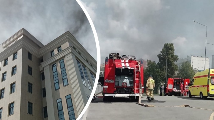 В момент пожара в здании Арбитражного суда в Уфе находились три человека