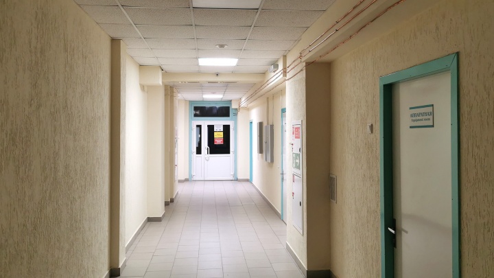 Власти прокомментировали закрытие детской поликлиники в кузбасском городе
