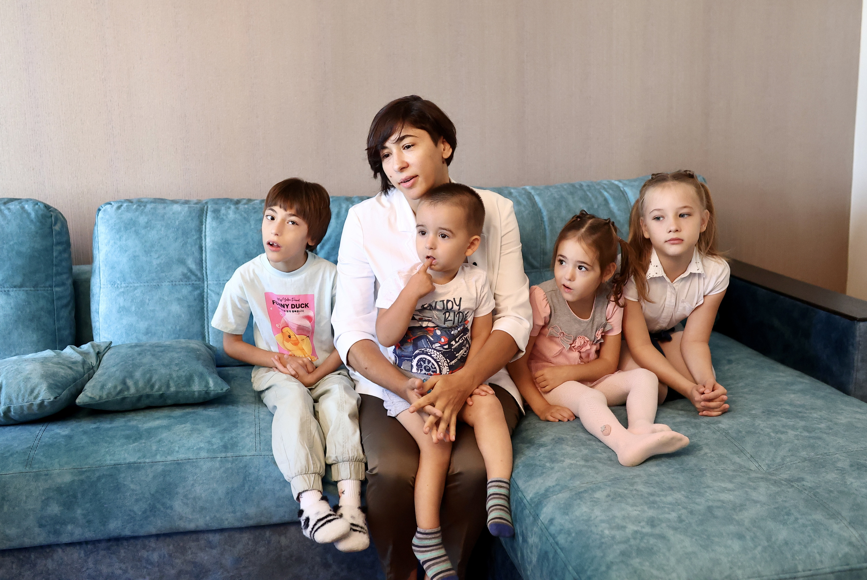Учительнице с шестью детьми купили огромную квартиру в Екатеринбурге