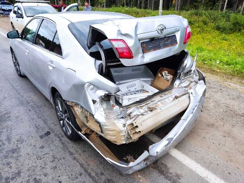 Люди, сидевшие в других машинах, не пострадали — повреждения получили только автомобили