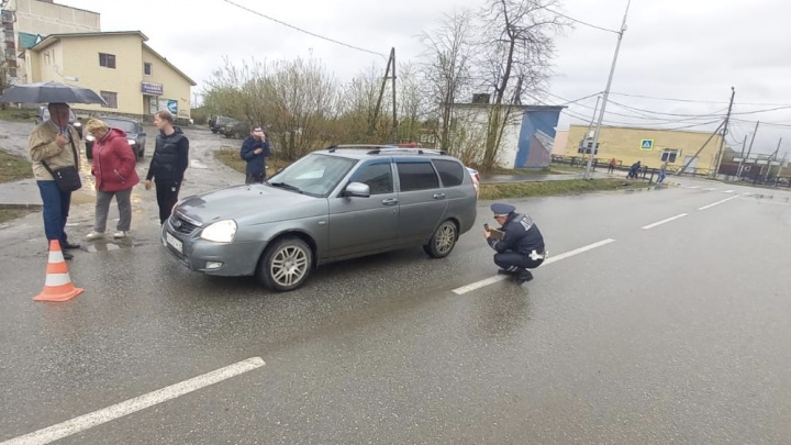Отбросило на пару метров: в Полевском водитель сбил 9-летнего мальчика. Видео