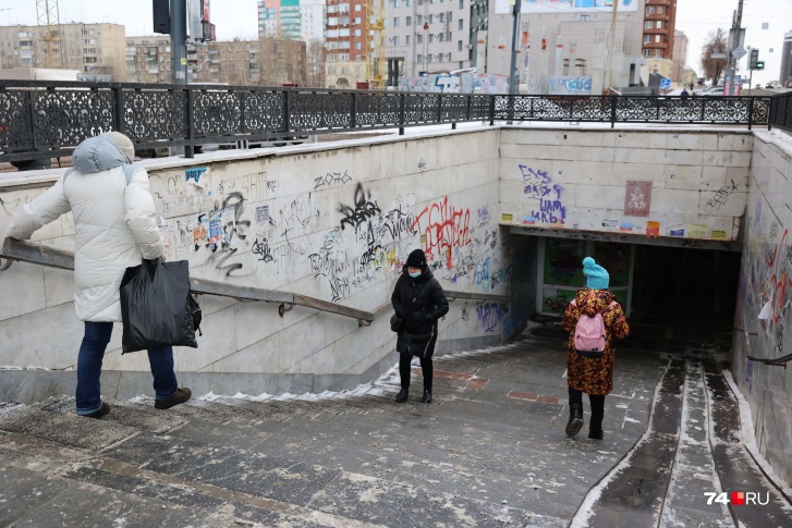 Вход в торговый комплекс хотят построить за счет бизнесмена, на его же средства планируют отремонтировать часть подземного перехода Вход в торговый комплекс хотят построить за счет бизнесмена, на его же средства планируют отремонтировать часть подземного перехода