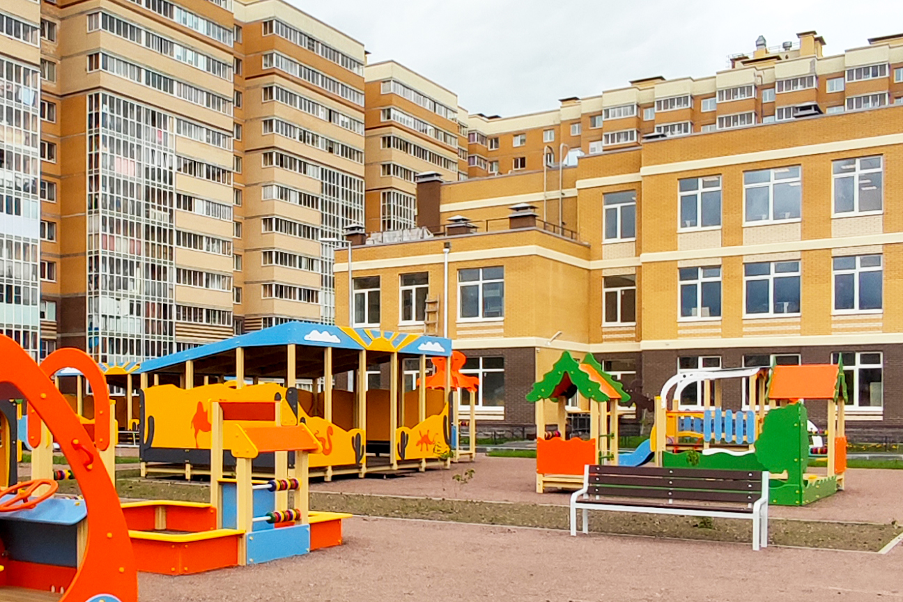 сад в янино. детский сад новая 27 янино. ленинградская область янино новая школа. сад в янино. садик в ясно янино.