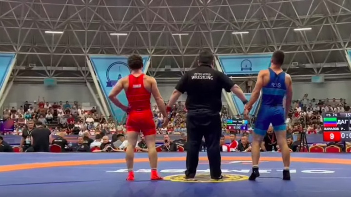 Спортсмен из Нижневартовска стал призером чемпионата по вольной борьбе