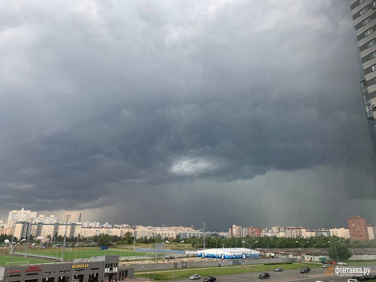 На Петербург наползает сверкающая хмарь. Водоканал на низком старте |  06.08.2022 | Санкт-Петербург - БезФормата