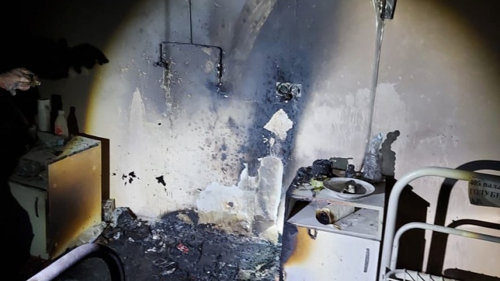 Появились подробности пожара в ковидном госпитале больницы