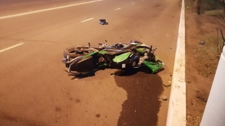 Мотоциклист сбил двух пешеходов в центре Читы