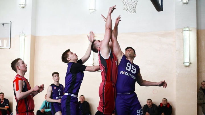 На выходных в Нерчинске прошёл краевой турнир по баскетболу памяти Александра Замолоцкого