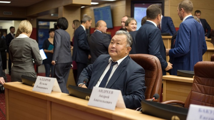 Вице-спикер заксобрания Приангарья Алдаров объяснил отказ от мандата депутата Госдумы
