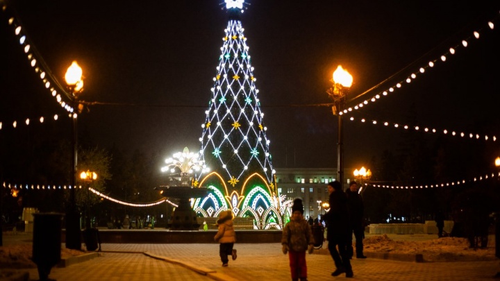 Новогодняя ярмарка будет работать в сквере Кирова в Иркутске с 25 декабря