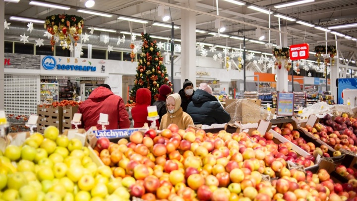 Ограничения по продажам в одни руки ввели магазины «Слата» и «ХлебСоль» в Иркутске