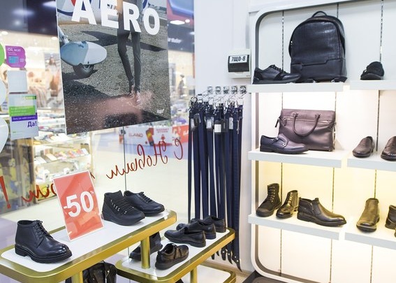 Распродажа зимней и демисезонной женской обуви за полцены стартовала в Vitacci в Чите