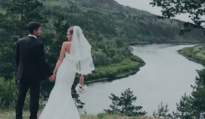 Видеограф Роман Хлюстов презентовал видео с кадрами свадеб, снятых за последние 4 года