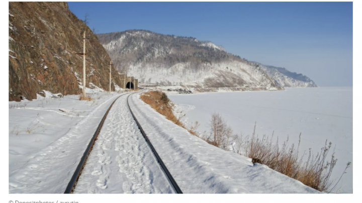 Два туристических поезда запустят по Кругобайкальской железной дороге с 11 марта