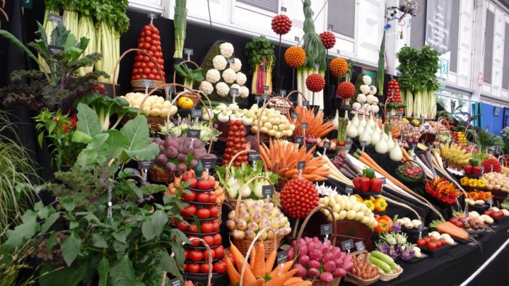 Овощи, ягоды и мёд будут продавать на ярмарке «Золотая сотка» в ВЦ «Забайкальский»