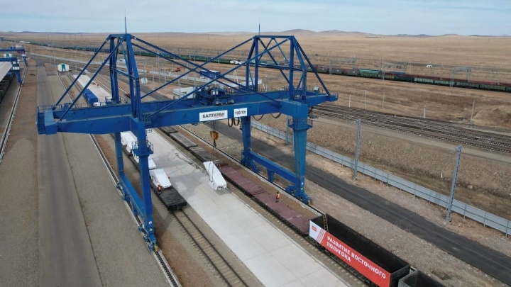 Прибывающие в Забайкальск из КНР поезда теперь будут разгружать быстрее на новом терминале