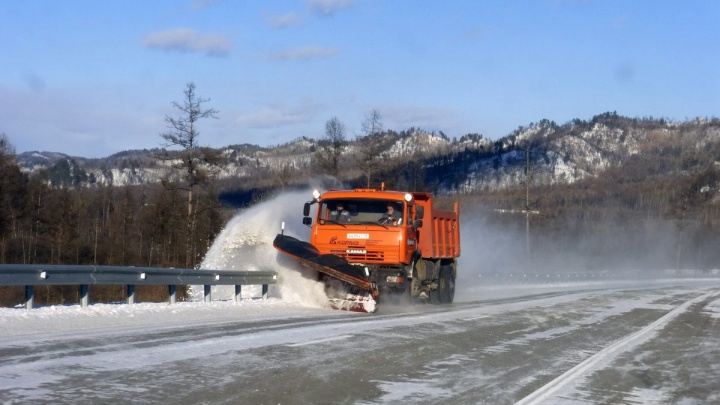 Дорожники усилили патрулирование федеральных автодорог во время морозов в Забайкалье