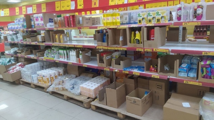 Задержки поставок продуктов и рост цен прогнозирует продуктовая сеть «ХлебСоль» в Чите