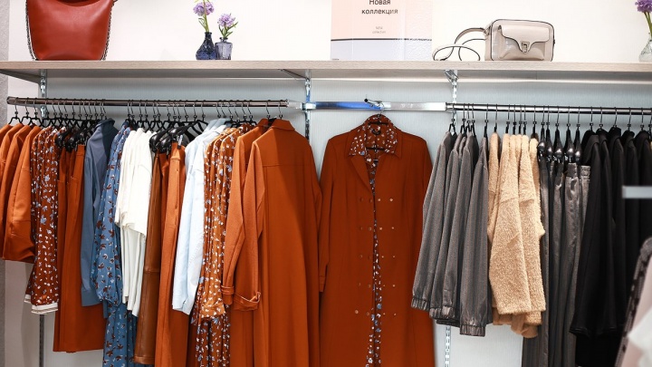 Осенняя коллекция по мотивам работ Клода Моне и Фриды Кало поступила в бутик одежды Glance