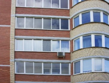 Остекление для балконов и лоджий со скидками до 50% установят «Доступные окна»