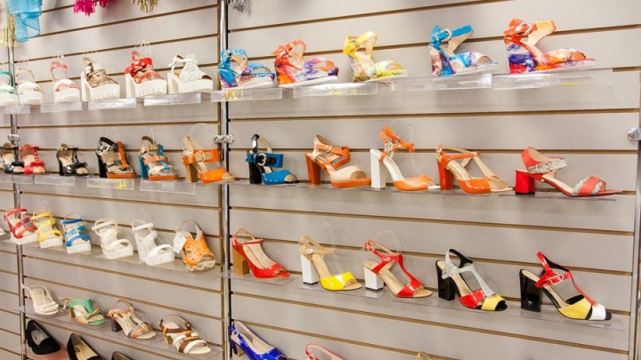 Распродажа летней женской обуви со скидками до 50% началась в магазине Avantage в Чите