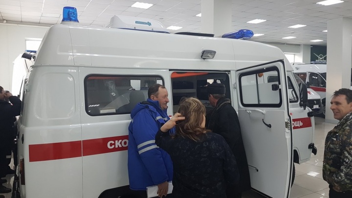 Автоцентр «МегаАвто» в Чите провёл передачу ещё 9 машин скорой помощи больницам края