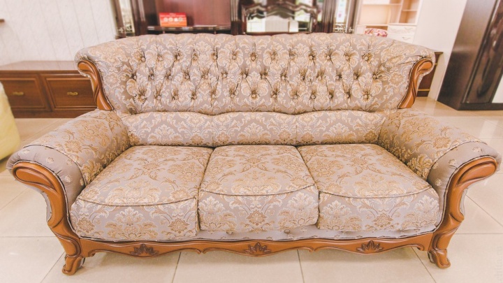 Новая коллекция мягкой мебели в классическом стиле поступила в салон «Евромебель» в Чите