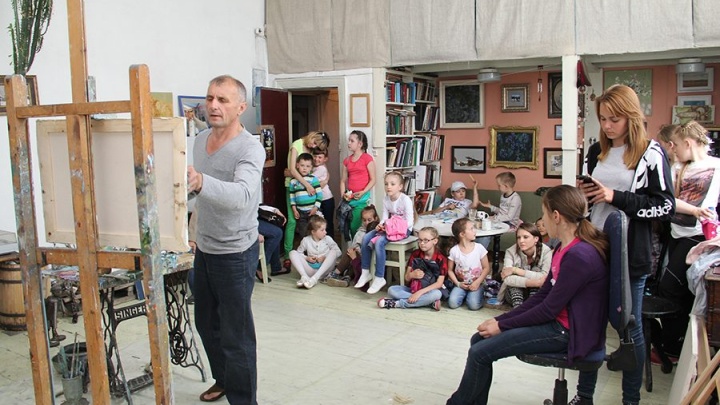 Школа современного искусства набирает детей в летний лагерь художественной направленности