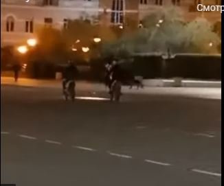 Задержанный байкер не выдал второго мотоциклиста, с которым катался по площади в Чите
