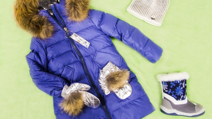 Зимние комбинезоны, пуховики, свитера и колготы для детей появились в «Угловом» в Чите