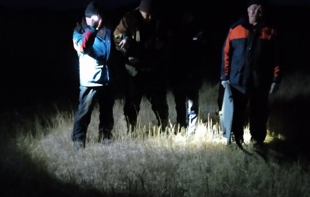 Замерзающего в степи в Забайкалье мужчину ночью искали спасатели