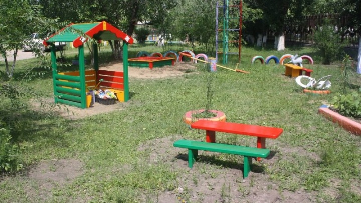 Дом ребенка на 5-й Малой получил новую детскую площадку от читинцев