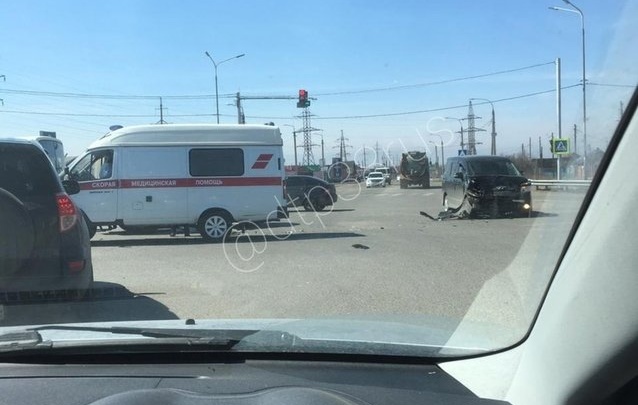 ДТП с машиной скорой помощи произошло в Хомутово