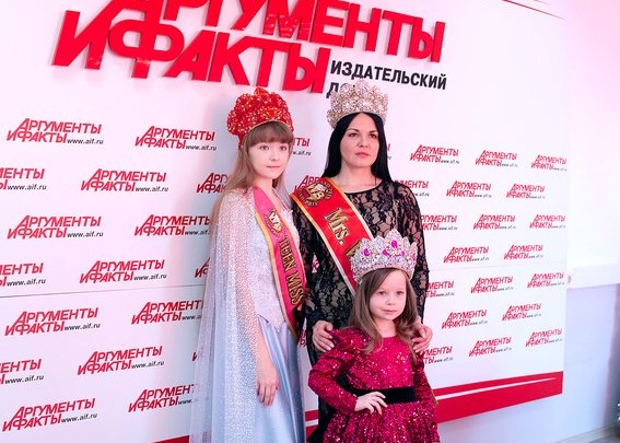 Четыре иркутянки завоевали гран-при на фестивале красоты World Beauty в Македонии