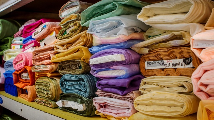 Заказ штор в салоне «Премьера» в Чите автоматически уменьшит стоимость ткани на 10%