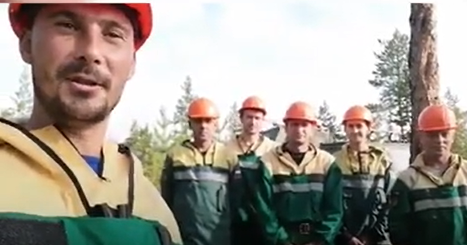Улетевшие тушить пожары в Якутии сотрудники Читинской авиабазы записали видео для земляков