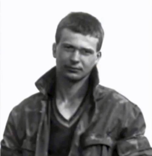 На фото тот самый народный мститель Дмитрий Данилов На фото тот самый народный мститель Дмитрий Данилов