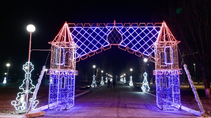 Улицы, парки и здания Читы осветила и украсила к Новому году компания «Сила Тока»