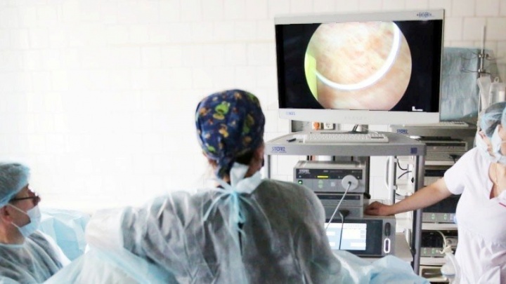 Ведущий хирург-гинеколог из Иркутска провёл мастер-класс в клинике «РЖД-Медицина» в Чите