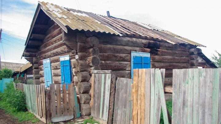 Научное сообщество Забайкалья встревожено разбором на дрова дома 1807 года постройки