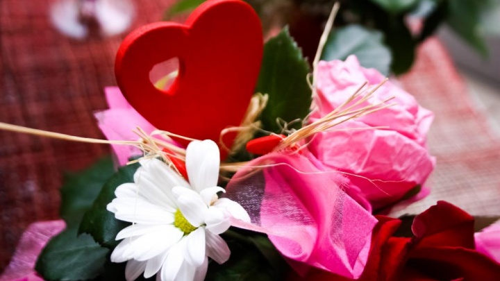 «Глориоза»: 101 роза за признание в любви