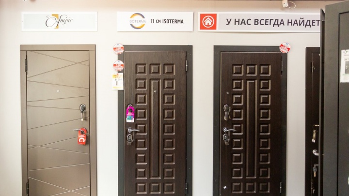 «Чёрную пятницу» со скидками до 50% на входные двери устроят «Доступные двери» в Чите