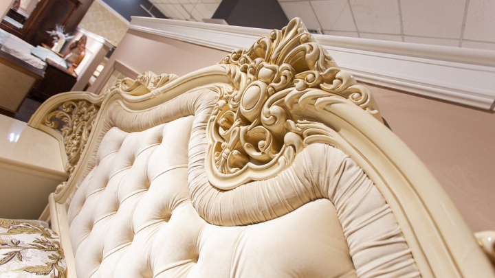 Новая коллекция мебели в классическом стиле и стиле барокко поступила в «Мебель House»