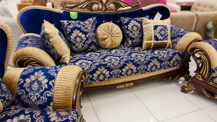 Корпусную и мягкую мебель со скидками до 50% распродаст салон «Аристократ» в Чите