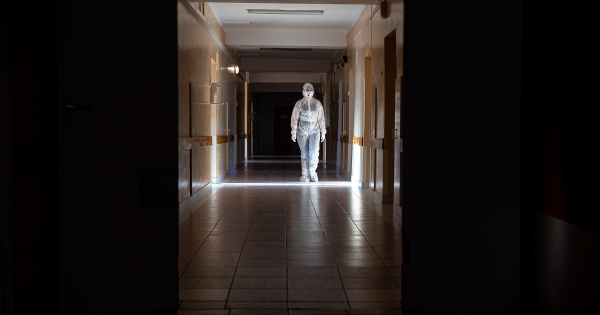 Как «омикрон» распространяется по России, когда начнется