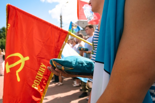 Память бойцов почтили минутой молчания Память бойцов почтили минутой молчания