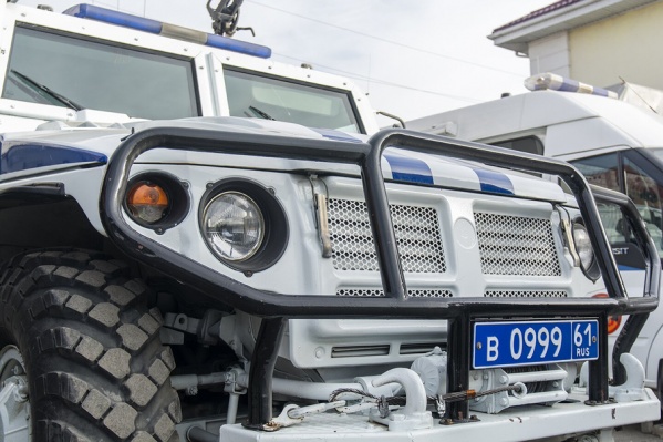 Полицейские задержали преступника Полицейские задержали преступника